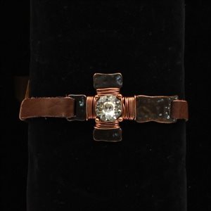 Blazin Roxx leather bracelet - Cross and rhinestone